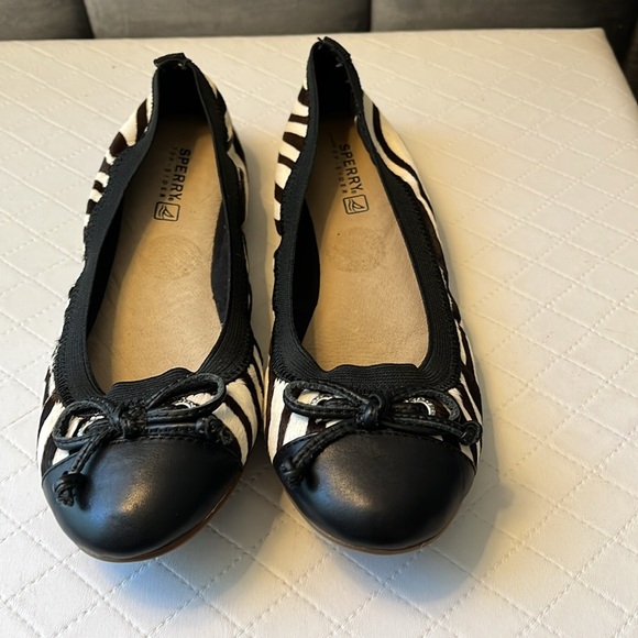 Sperry Black and White Zebra Print Flats - Picture 2 of 5